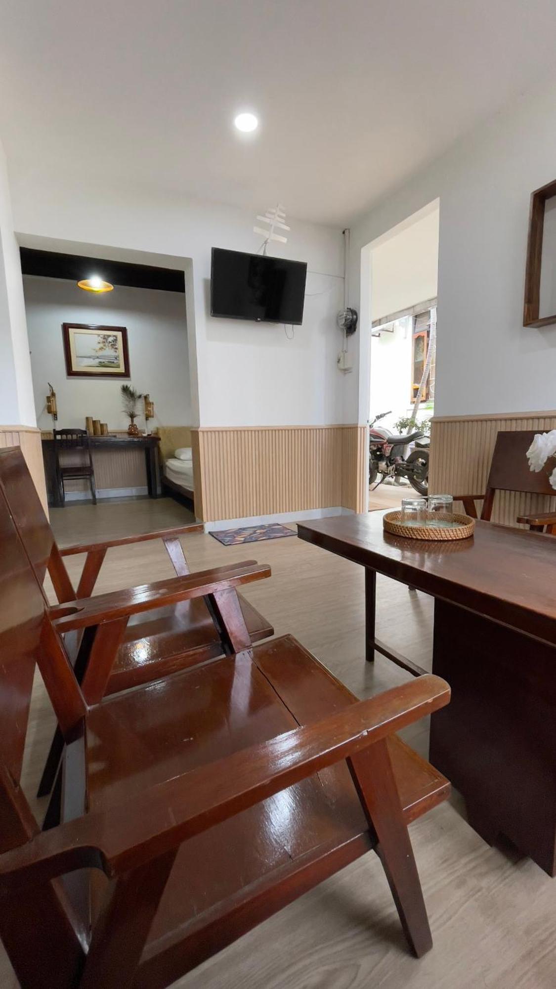 Homestay Minh Tu Hue Buitenkant foto